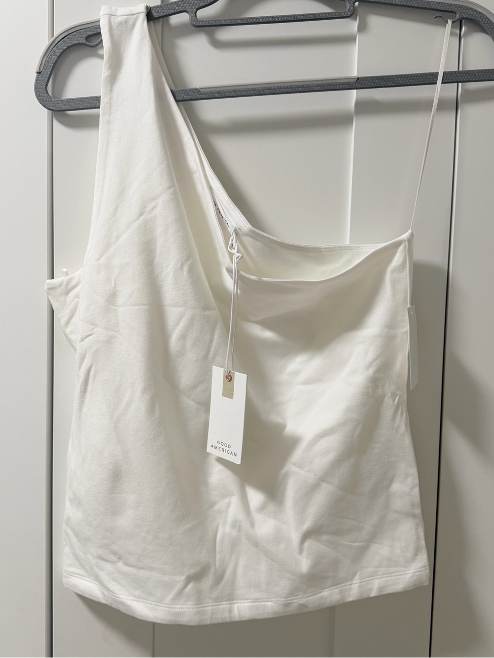 Good American Super Stretch one shoulder tank - Picture 6 of 8